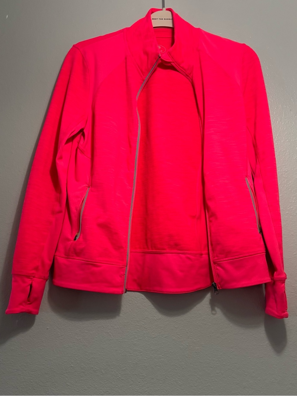 Winter warm-up jacket